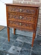 Louis 16 style Small chest of drawers in carved oak, Belgium 1900