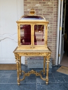 Louis 16  style Very nice gilded display cabinet with curved glass in gilded wood, France 1880