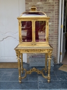 Louis 16  style Very nice gilded display cabinet with curved glass in gilded wood, France 1880