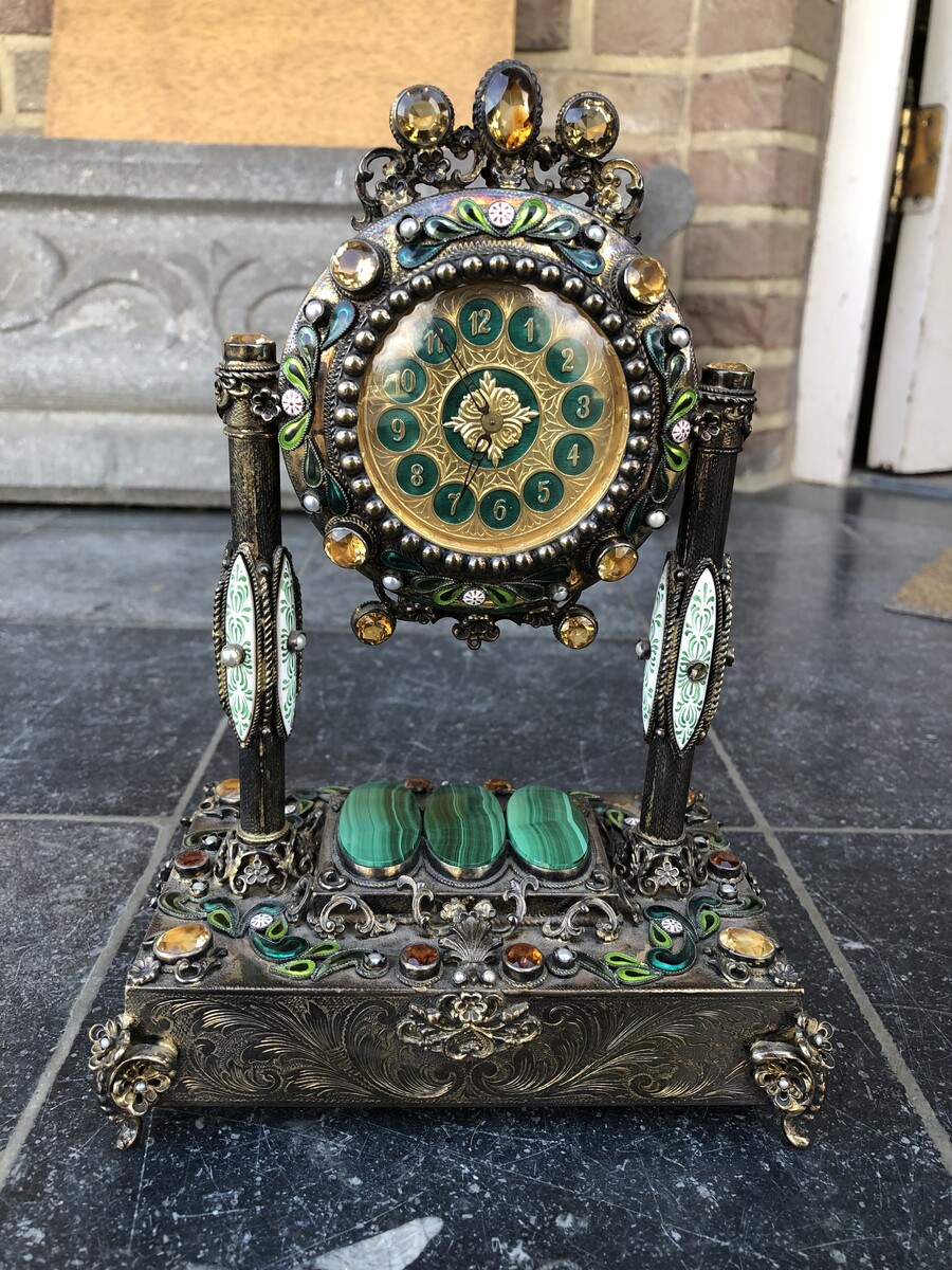 Miniature clock with musical box and precious stones, enamel