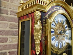 Napoleon 3 style  cartel Clock in gilded bronze and tortoiseshell marquetry, France 1880