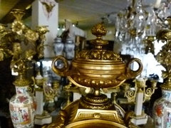 Napoleon 3 style clock in gilded bronze, France 1870