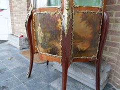 Napoleon 3 style Display cabinet with curved glass and vernis-matin, France 1880