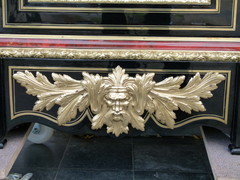 Napoleon 3 style Exceptional one door cabinet in Boulle marquetry with different colors in ebonised wood,tortoiseshel and bronze, France 1860