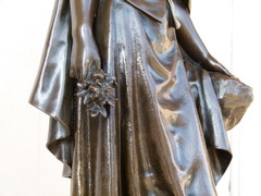 Napoleon 3 style Sculpture of a lady with flowers by Bouret in bronze and green marble, France 1880