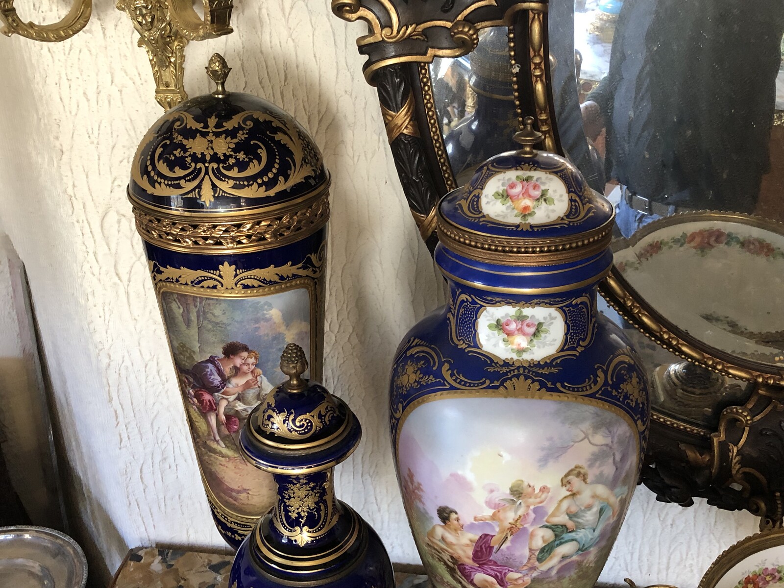 Napoleon III 3 pairs of vases 56cm till 72cm and one centerpiece