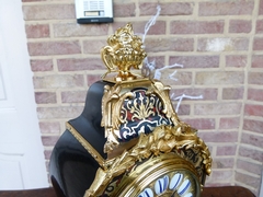 Napoleon III style Boulle styl cartel clock in gilded bronze and tortoiseshell marquetry, France 1890