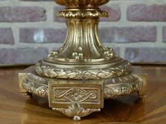 Napoleon III style Centerpiece coupe with romantic scene  in Sévres porcelain and gilded bronze, France 1880