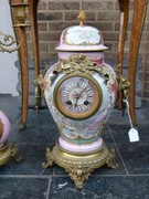 Napoleon III style Clockset with romantic scenes in Sévres porcelain and gilded bronze, France 1880