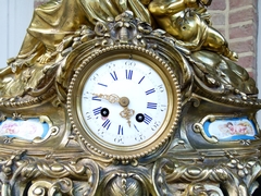 Napoleon III style huge Clock with a woman and child signed by Popon in gilt bronze and sévres porcelain, France 1880