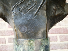 Napoleon III style Sculpture by Georges van der Straeten bust of a man on green marble base in patinated bronze with foundry stamp, France 1880