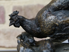 Napoleon III style Sculpture by P.J.Mene of mother chicken and chickens in patinated bronze, France 1870