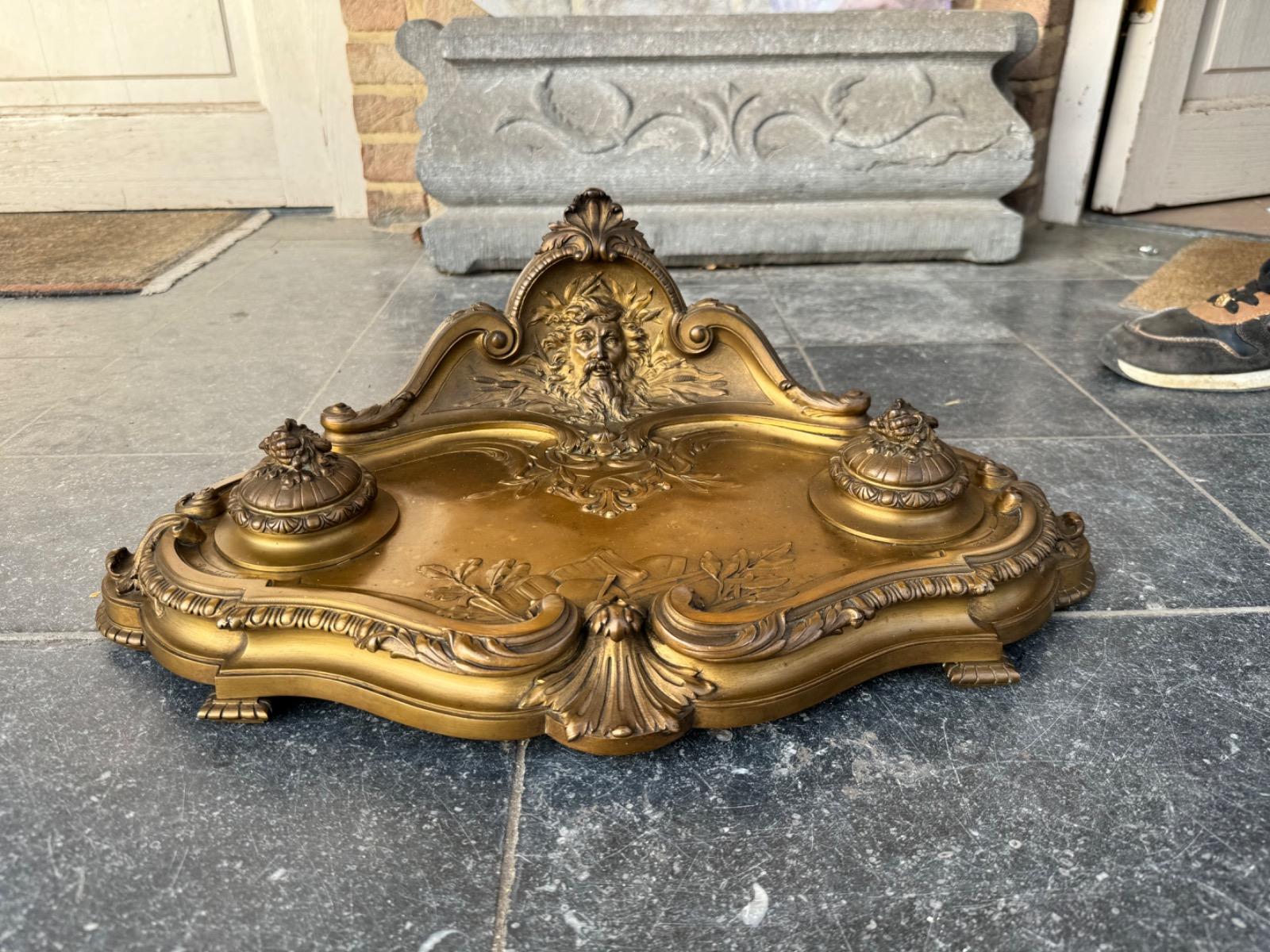 Nice bronze gilded inkwell by signed Ramboud and Susse Frères 