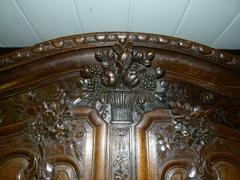 Normandisch style Armoire de marriage in Oak, France 1880