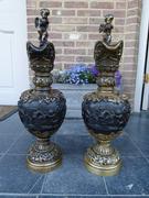 Paire vases with cherubs in patinated bronze, France 1880