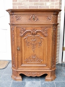 Regénce style One-door cabinet signed by Nullens J.  in carved oak, Belgium,Liége 1950