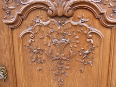 Regénce style One-door cabinet signed by Nullens J.  in carved oak, Belgium,Liége 1950