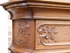 Regénce style One-door cabinet signed by Nullens J.  in carved oak, Belgium,Liége 1950