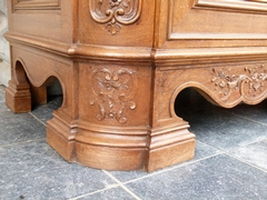 Regénce style One-door cabinet signed by Nullens J.  in carved oak, Belgium,Liége 1950