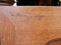 Regénce style One-door cabinet signed by Nullens J.  in carved oak, Belgium,Liége 1950