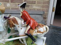 sculpture of a lady in a carriage in porcelain, Germany 1940