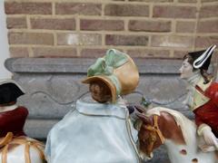 sculpture of a lady in a carriage in porcelain, Germany 1940