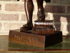 Napoleon III style Sculpture of Mozart by Marcel Debut  in patinated bronze, France 1880