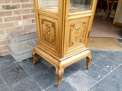 Transition style Gilded 4 sides cabinet vitrine  in gilded wood, Belgium 1900