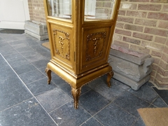 Transition style Gilded 4 sides cabinet vitrine  in gilded wood, Belgium 1900