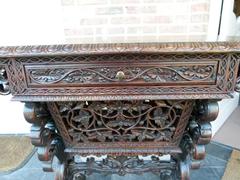 style Travailleuse lady desk in carved asiatique wood 1900