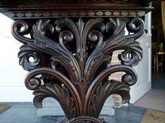 style Travailleuse lady desk in carved asiatique wood 1900